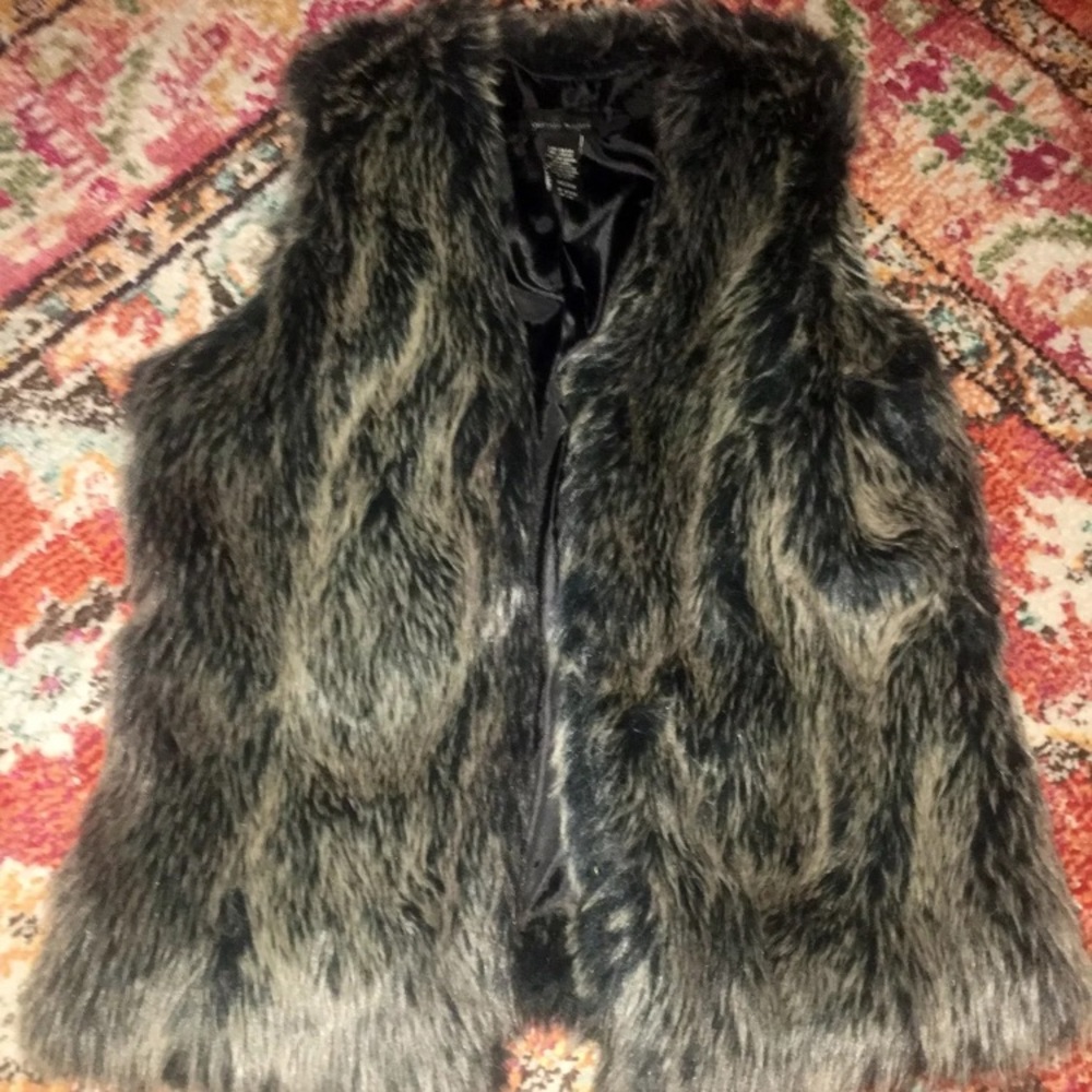 Faux fur vest